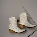Dingo Womens DI748 White Primrose Pull On Block Heel Western Boot Size 8.5 M